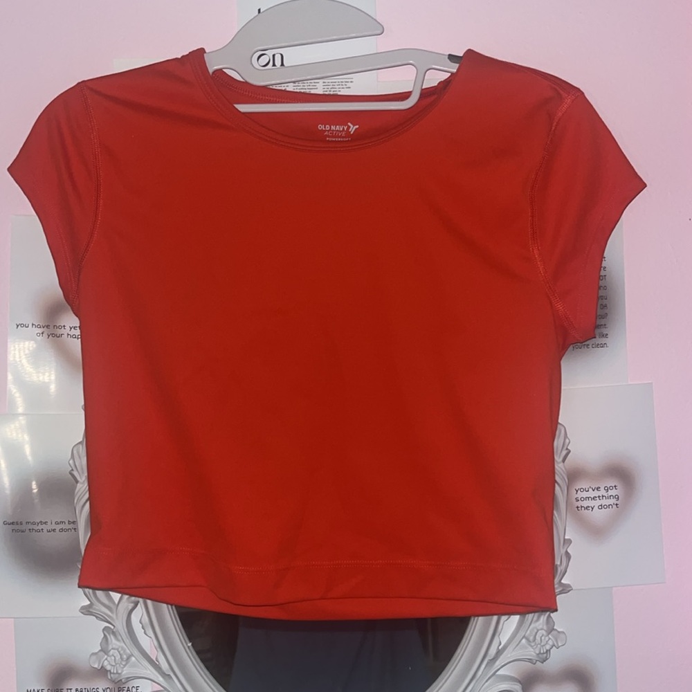 Old navy work out top!